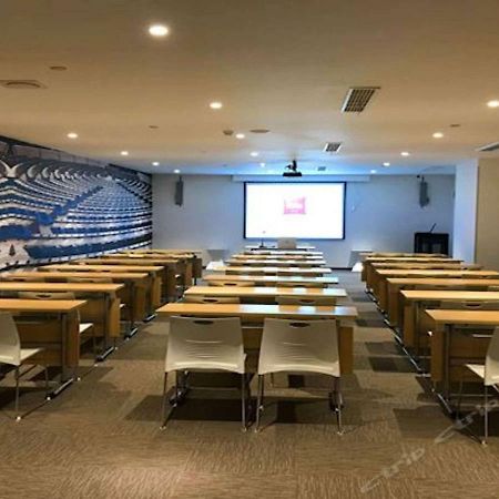 Ibis Nanjing Tianyin Avenue Hotell Exteriör bild