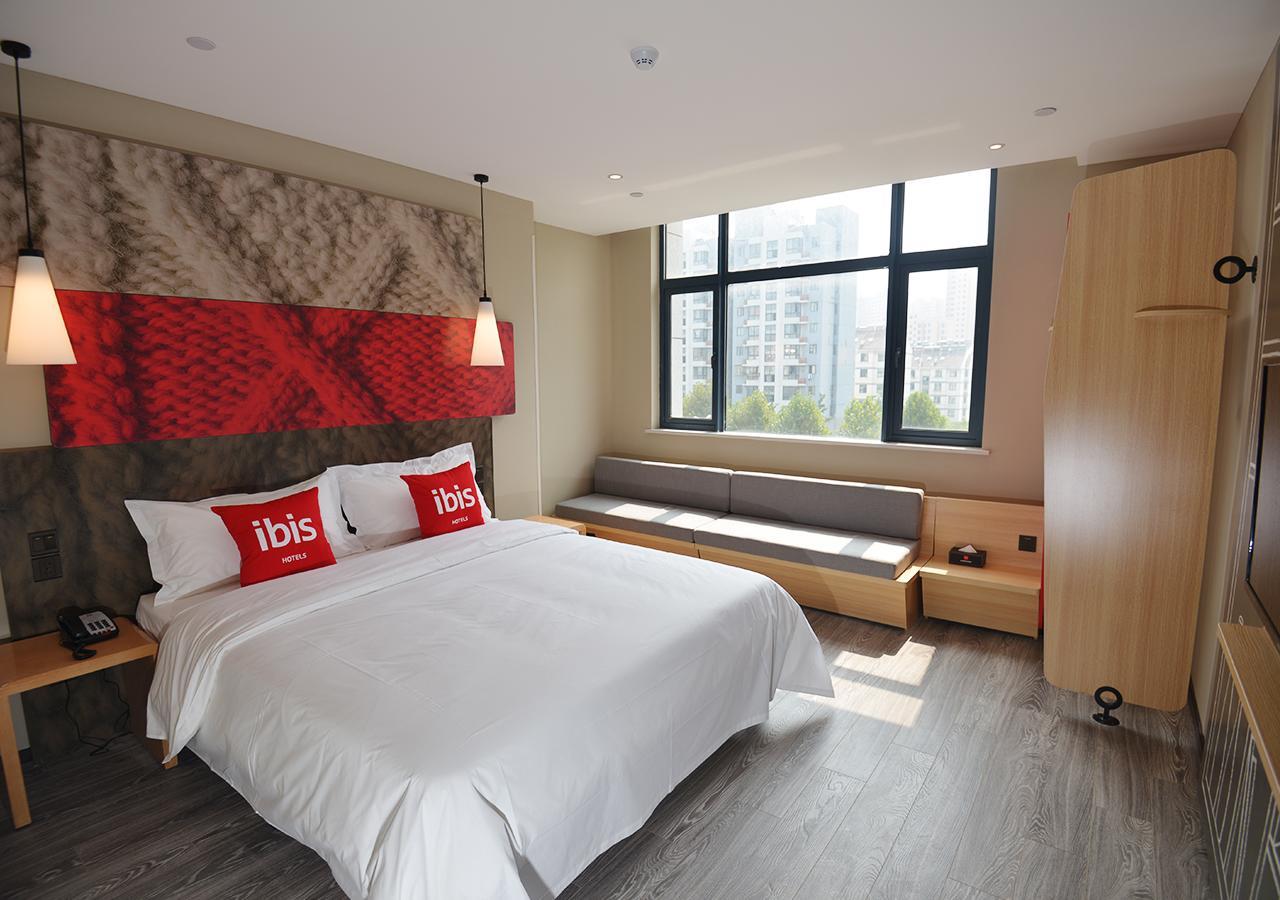 Ibis Nanjing Tianyin Avenue Hotell Exteriör bild